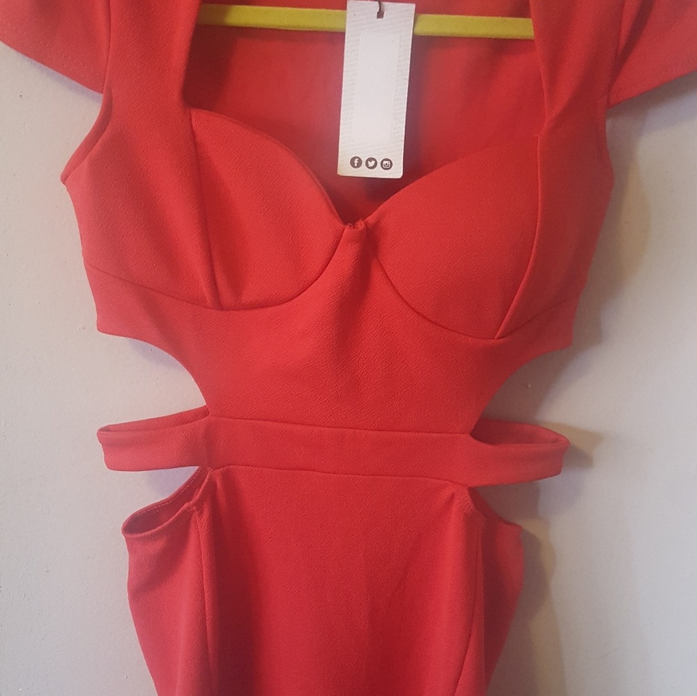 NWT boohoo night cocktail or party dress